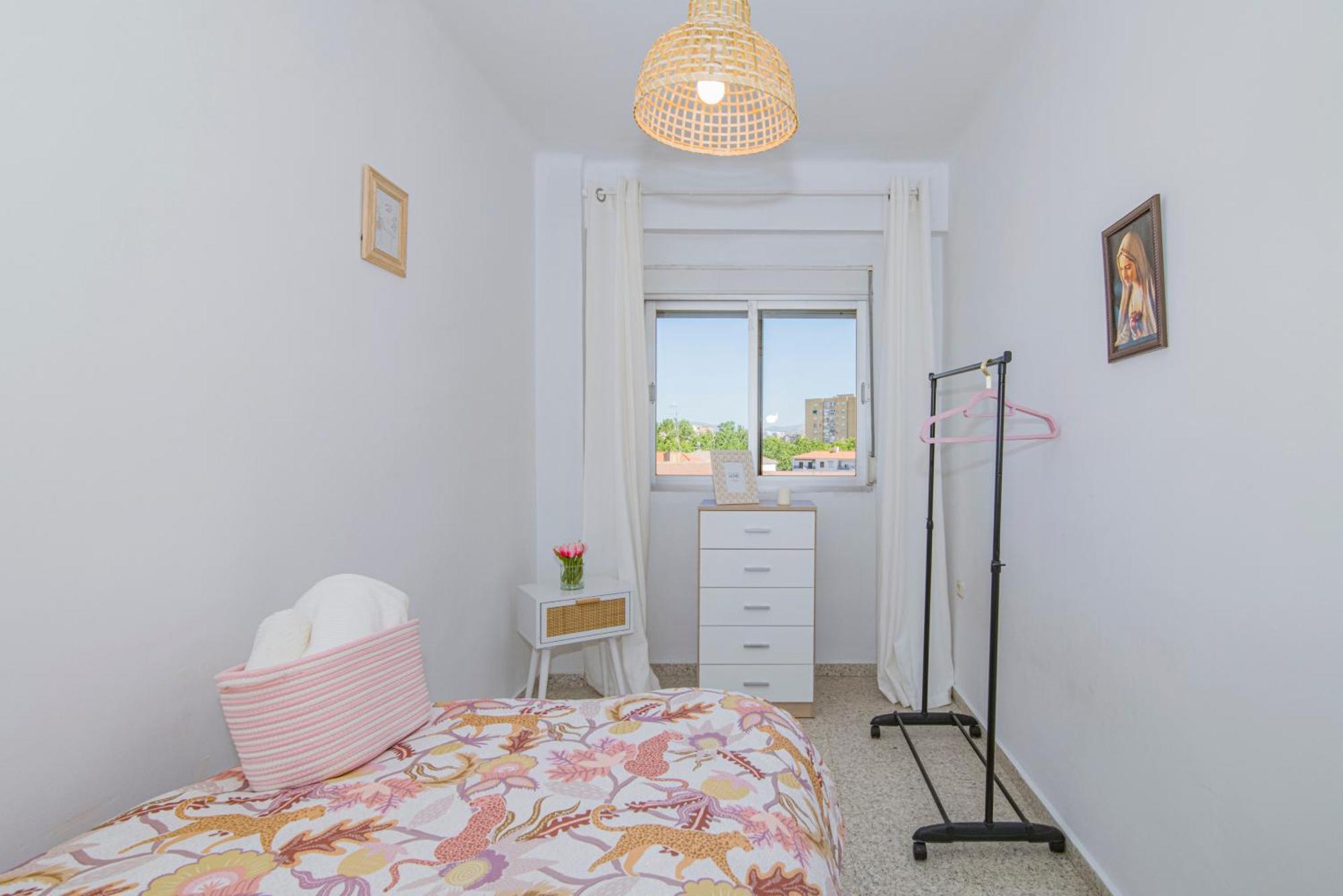 Delfin Retreat Con Terraza Junto A Parada De Metro Granada Ngoại thất bức ảnh
