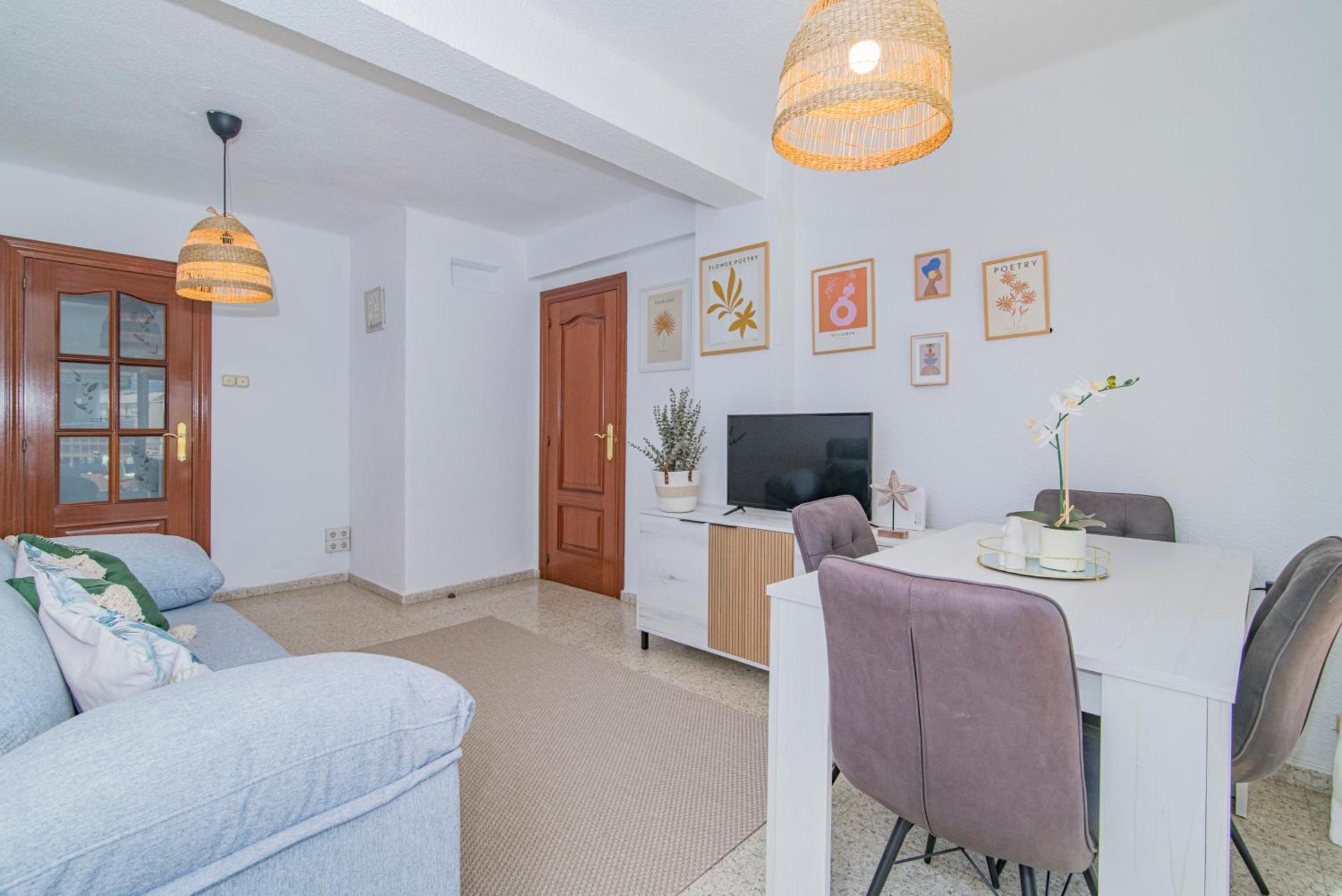 Delfin Retreat Con Terraza Junto A Parada De Metro Granada Ngoại thất bức ảnh