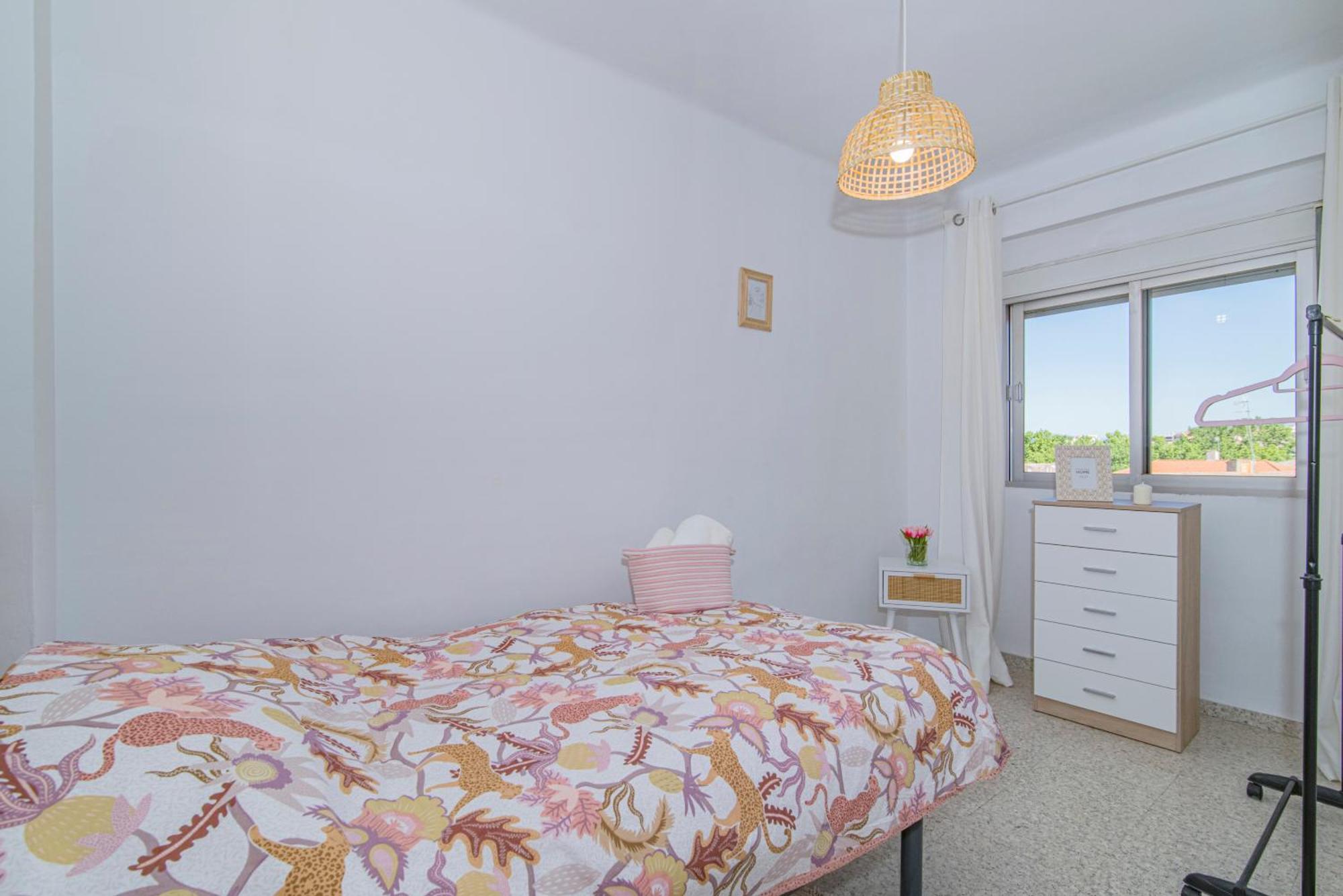 Delfin Retreat Con Terraza Junto A Parada De Metro Granada Ngoại thất bức ảnh