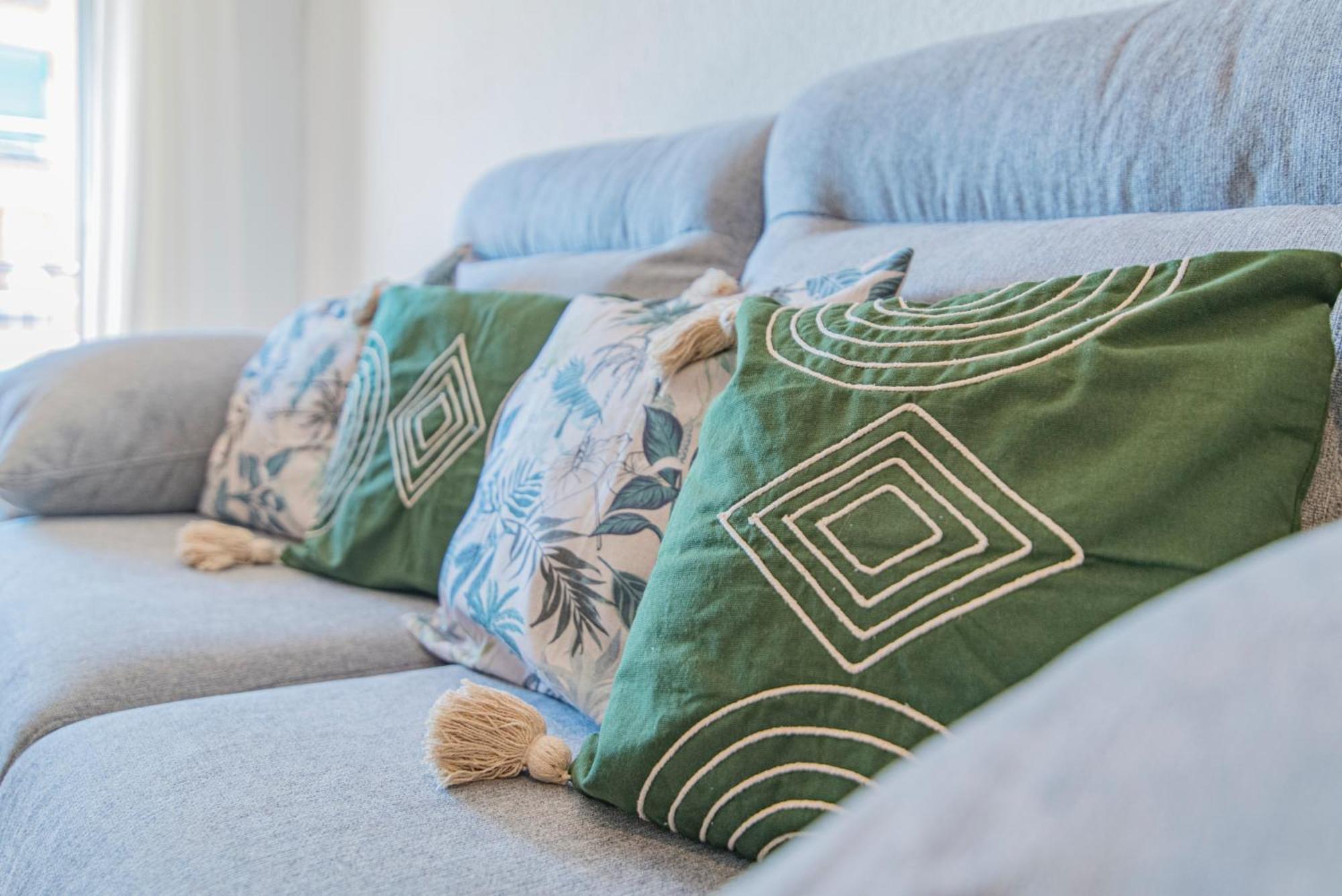 Delfin Retreat Con Terraza Junto A Parada De Metro Granada Ngoại thất bức ảnh